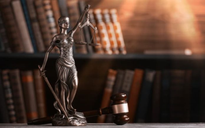 Statue of recognition for a Lawyer Statue of recognition for a Lawyer