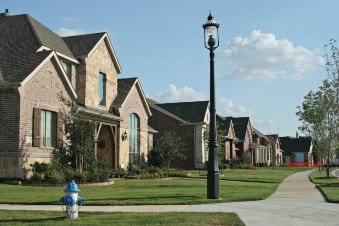 Community of single family homes